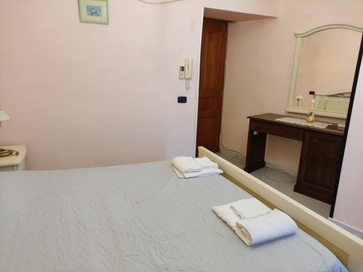 Kirillos In Cilento Bed & Breakfast Agropoli